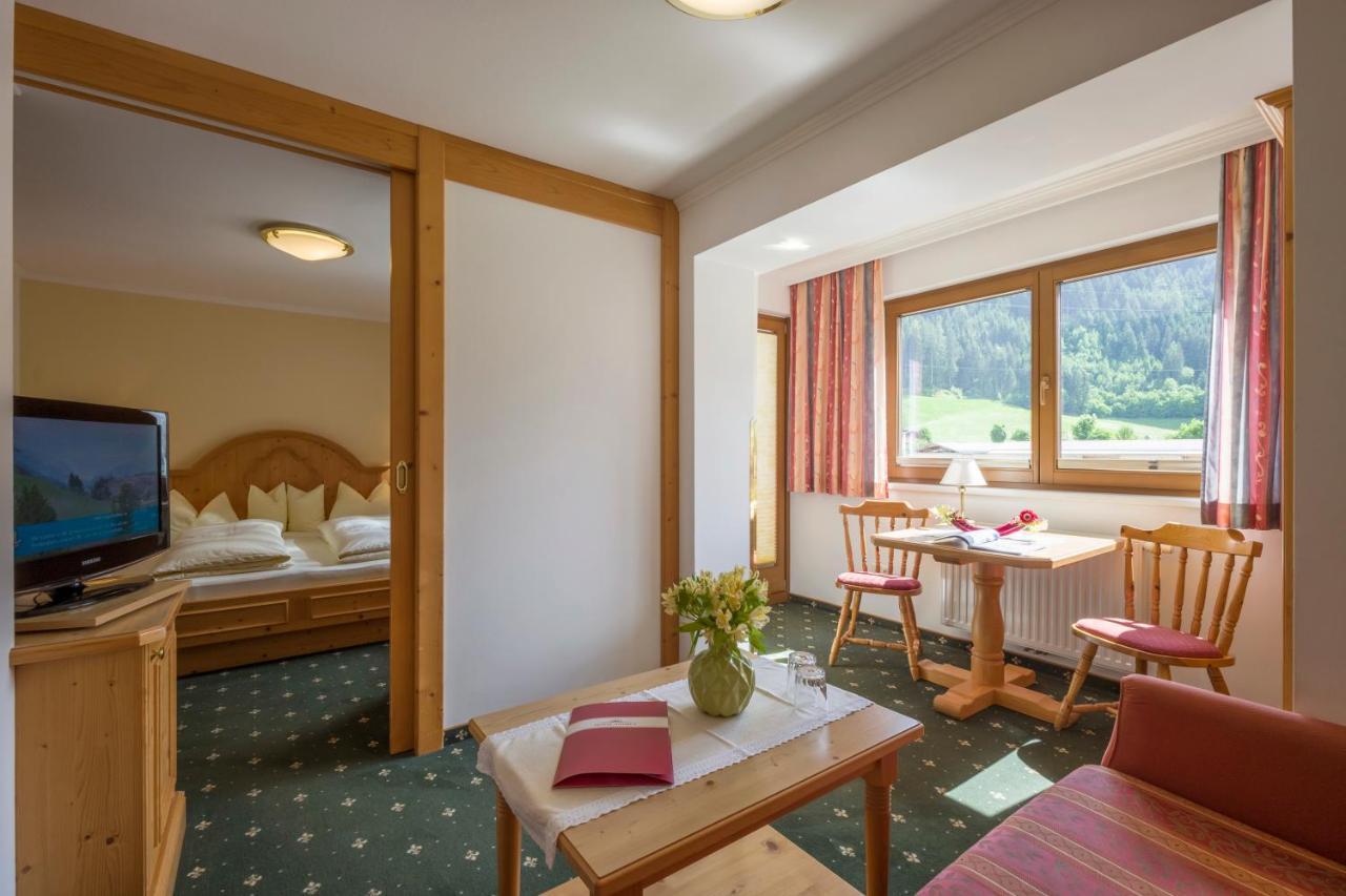 Hotel Andrea Mayrhofen Eksteriør bilde